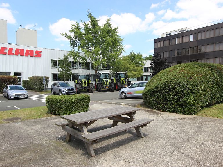 location-Harsewinkel Site CLAAS de Vélizy.