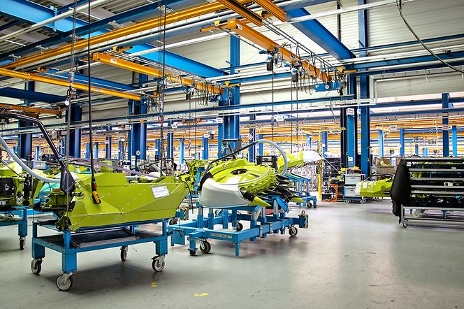 CLAAS_MPOP_SLG_Montagelinie_Kraene