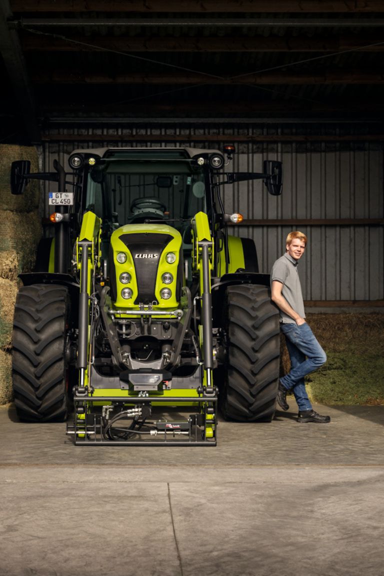 maszyny-first-claas_stage_data