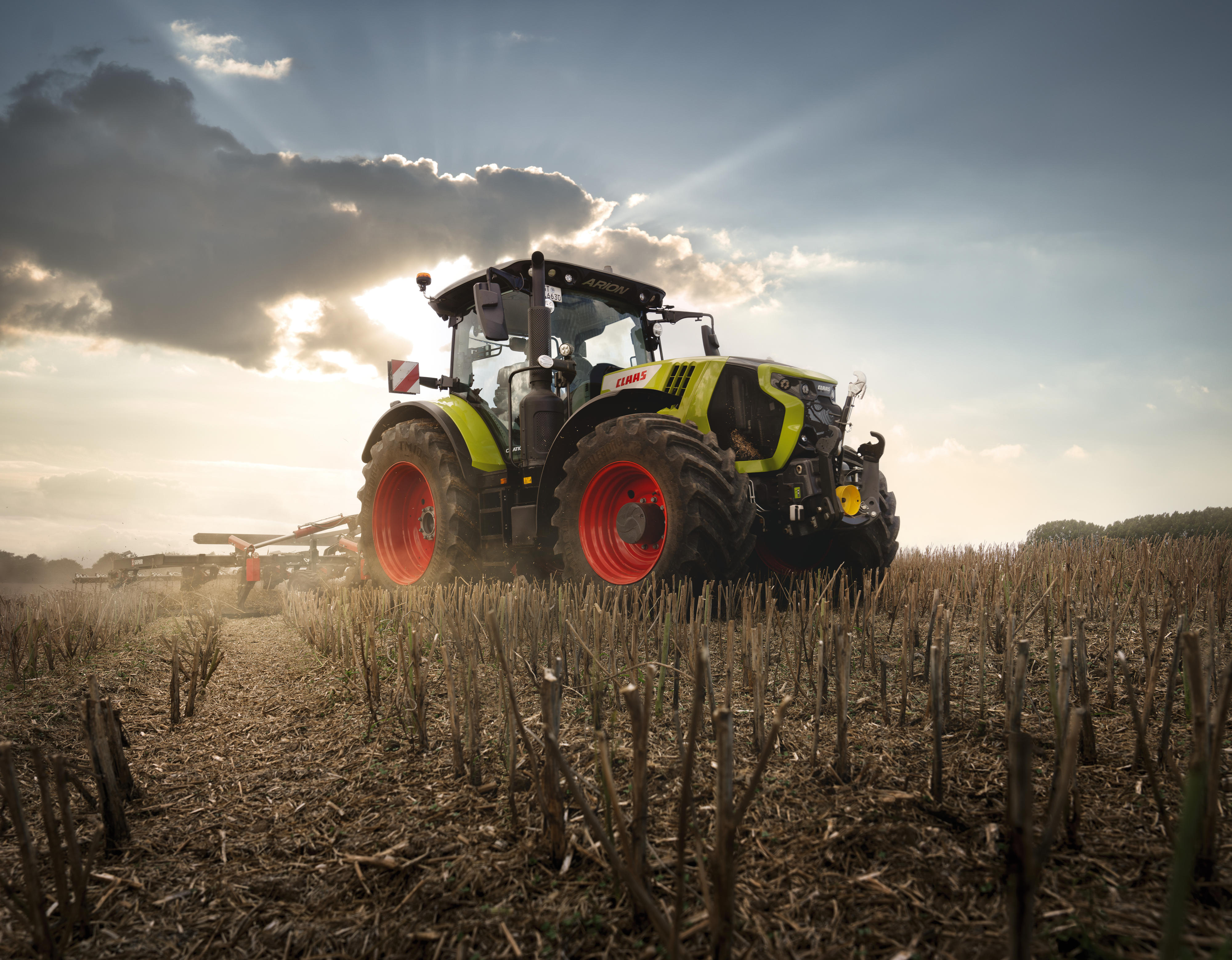 Premium comfort features and new design: ARION 6 series from CLAAS ...