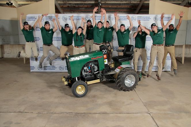 2025-11-17-usa-activities-article-4-pic (1)