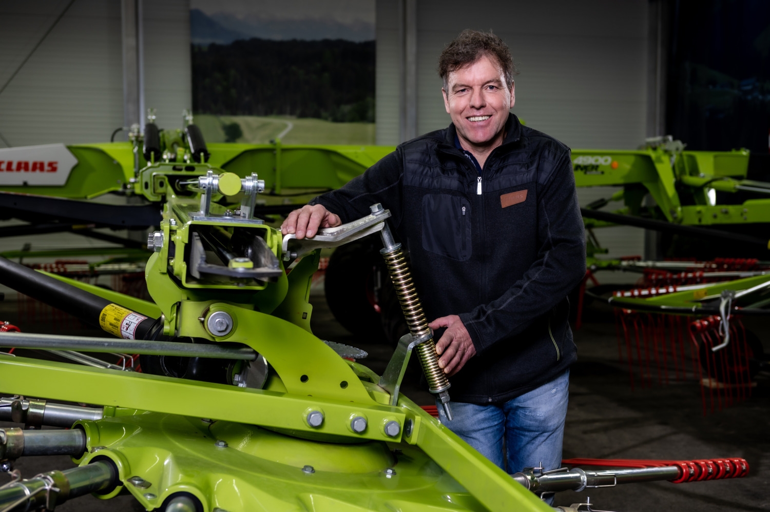 LINER four-rotor swathers | CLAAS
