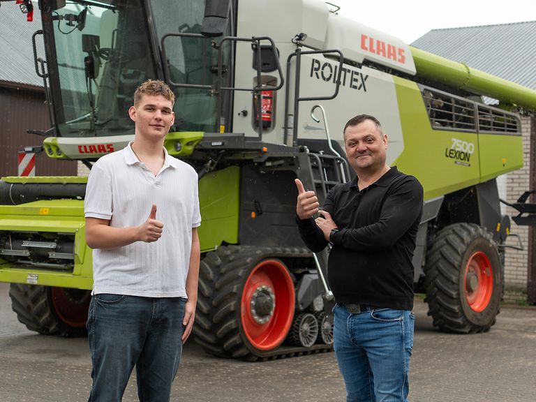 early-sales_Robert&łukasz