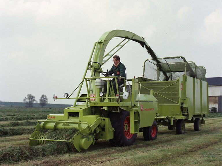 history_products_forageharvester-1973